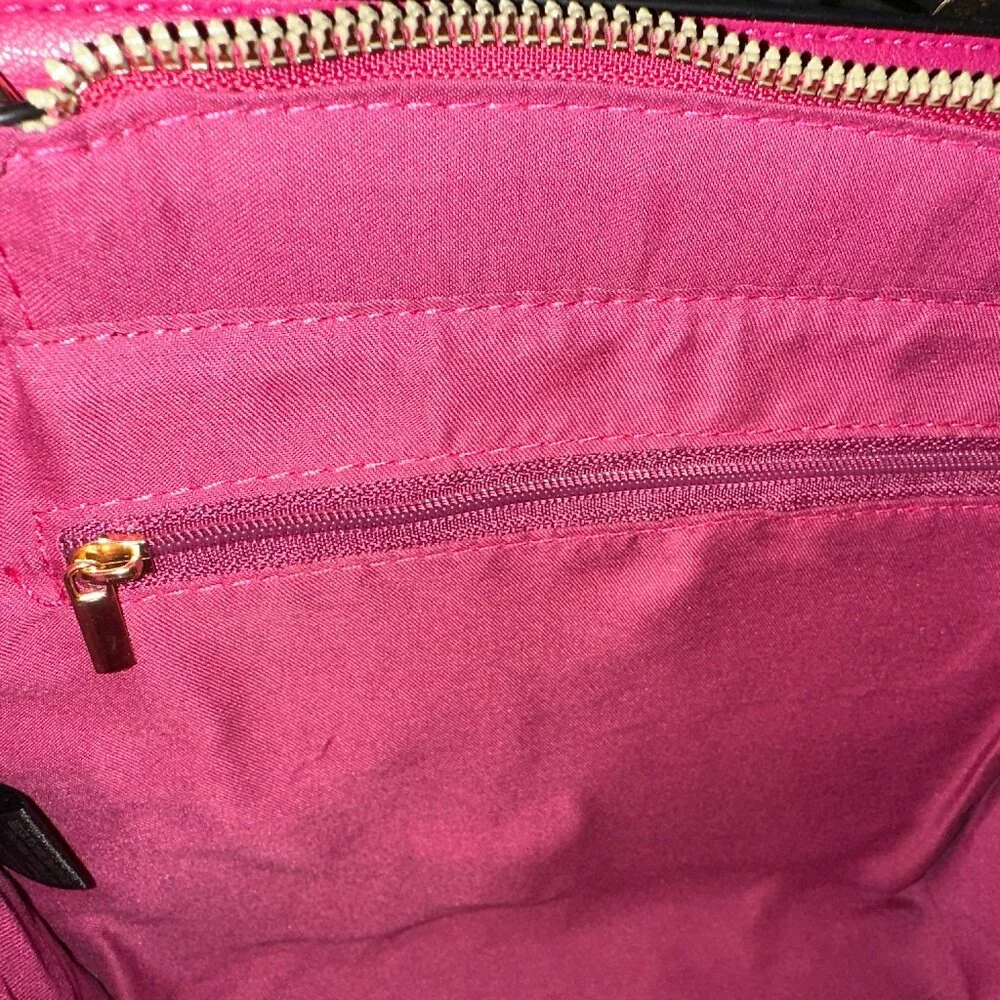 MALIBU SKYE Vegan Leather Fuchsia Pink Bag